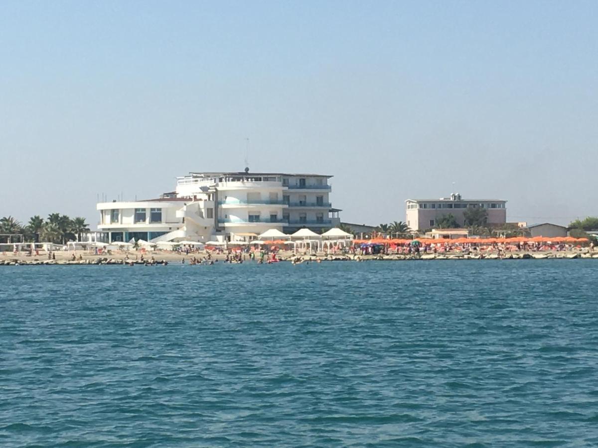 Hotel Del Sole มาร์เกริตา ดิ ซาวอยา ภายนอก รูปภาพ