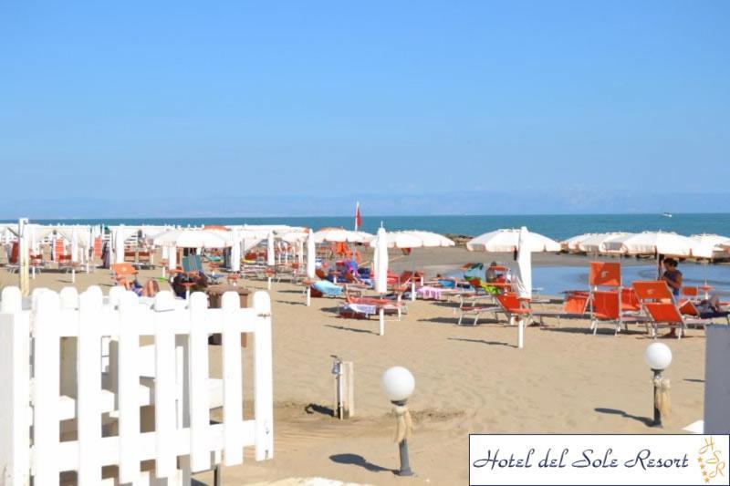 Hotel Del Sole มาร์เกริตา ดิ ซาวอยา ภายนอก รูปภาพ