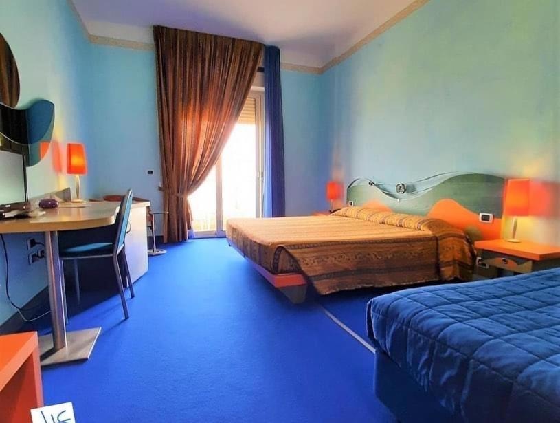 Hotel Del Sole มาร์เกริตา ดิ ซาวอยา ภายนอก รูปภาพ